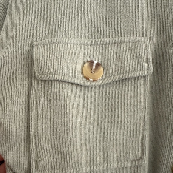 Pinque Sage Green Ribbed Button-Front Shacket — Long Sleeve, Women’s Size Small - Picture 4 of 9
